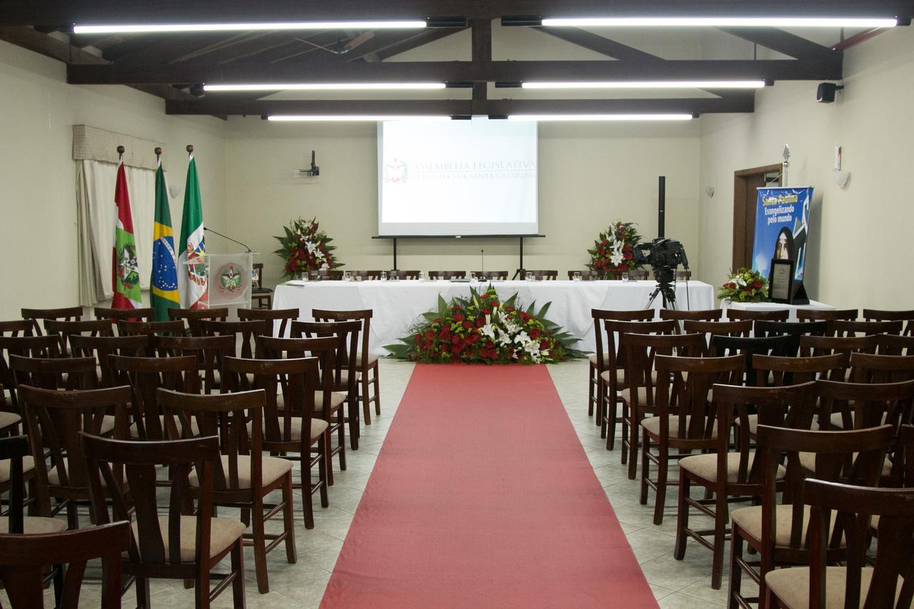 Hotel Do Santuario 新特伦托 外观 照片